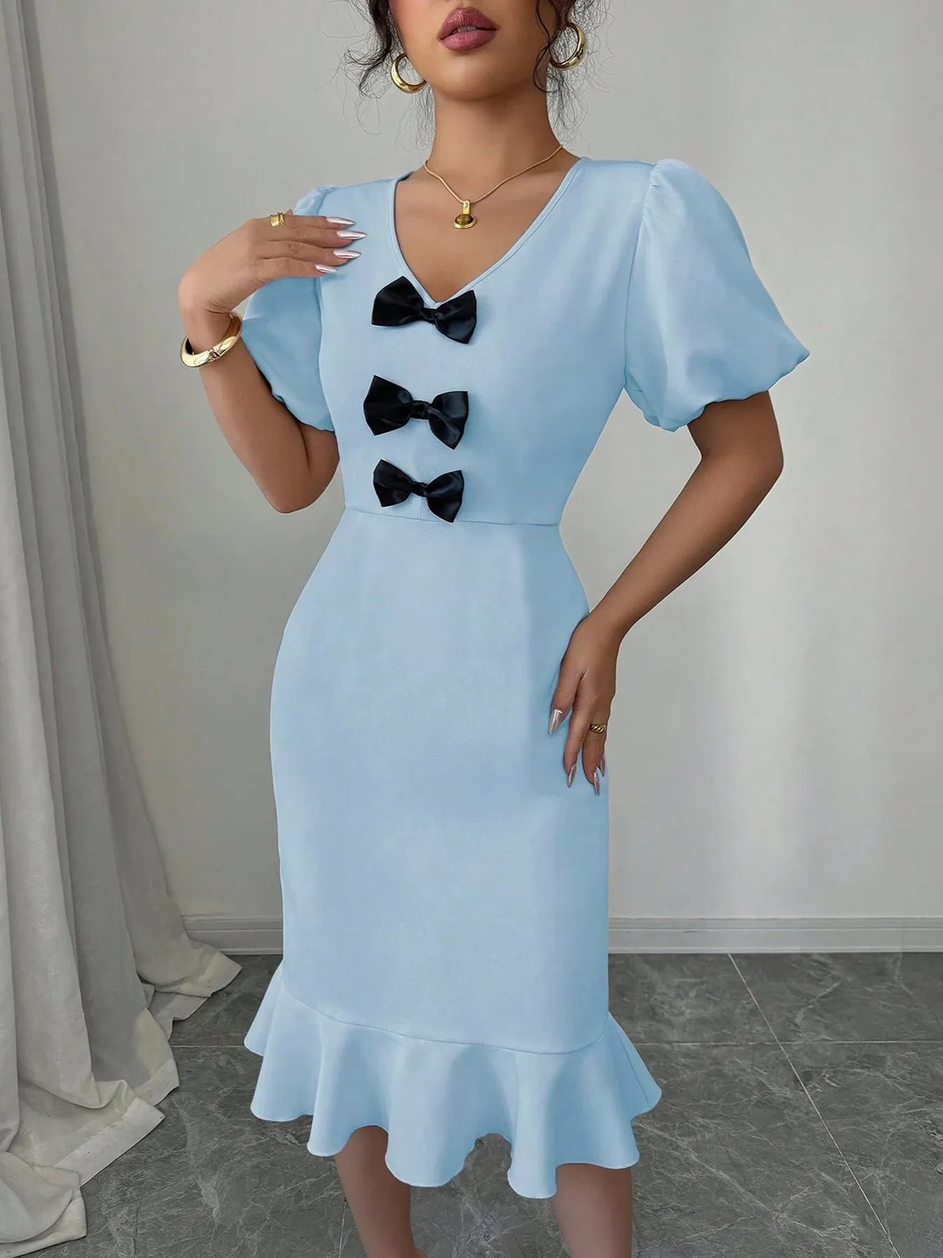 Bow Detail Puff Sleeve Midi Dress